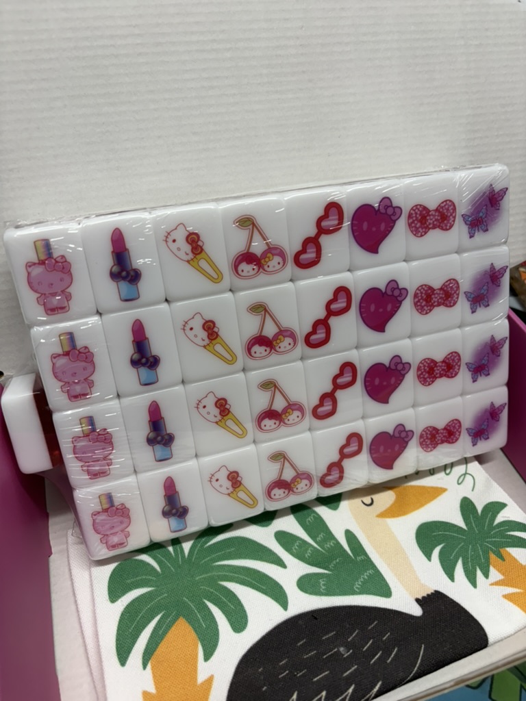 Push Tile Game 2 Player Set（ Hello Kitty Girl ）65 Tiles