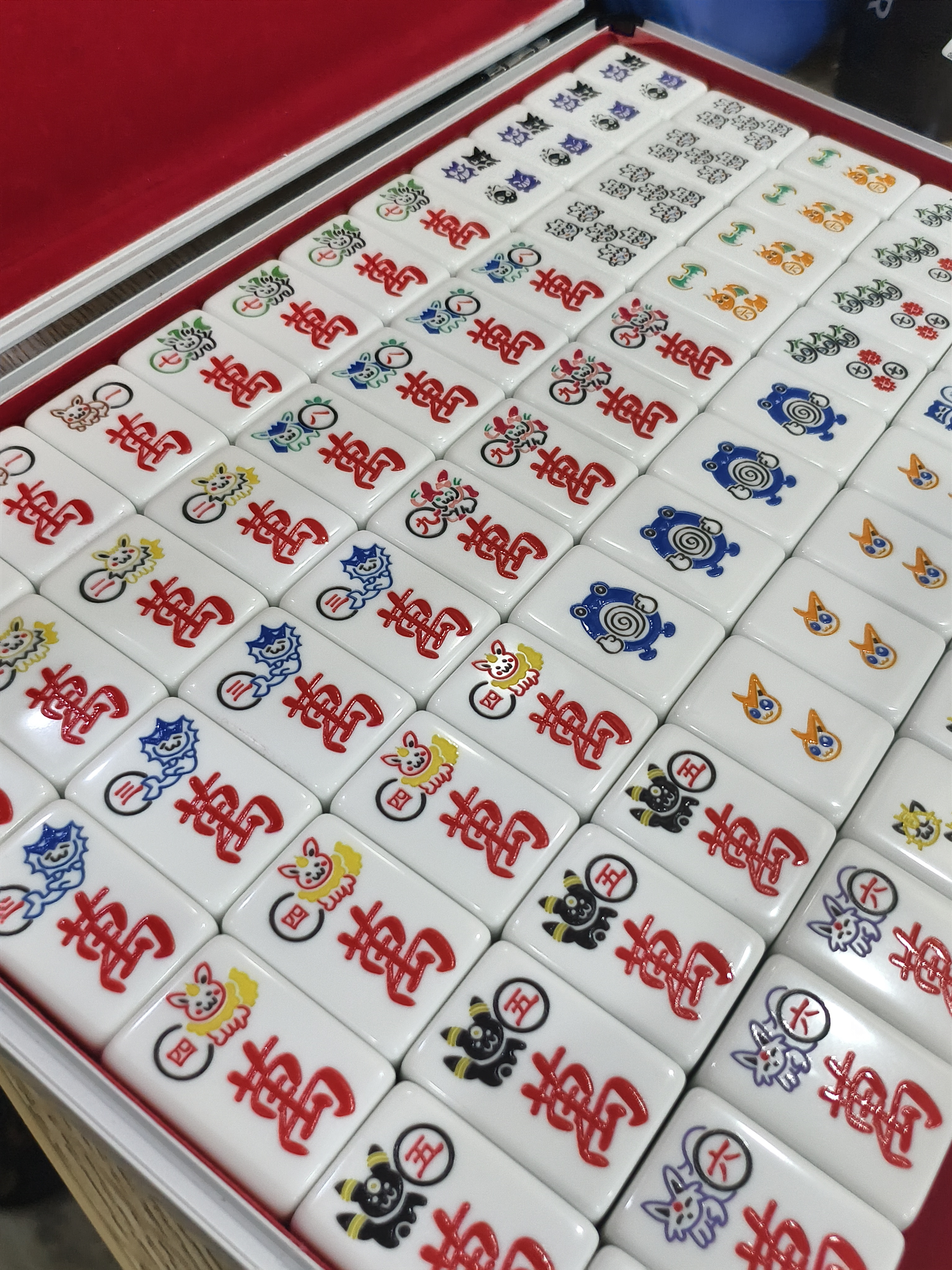 Handmade Traditional Pokemon Mahjong Tile Set ( 144 pcs )
