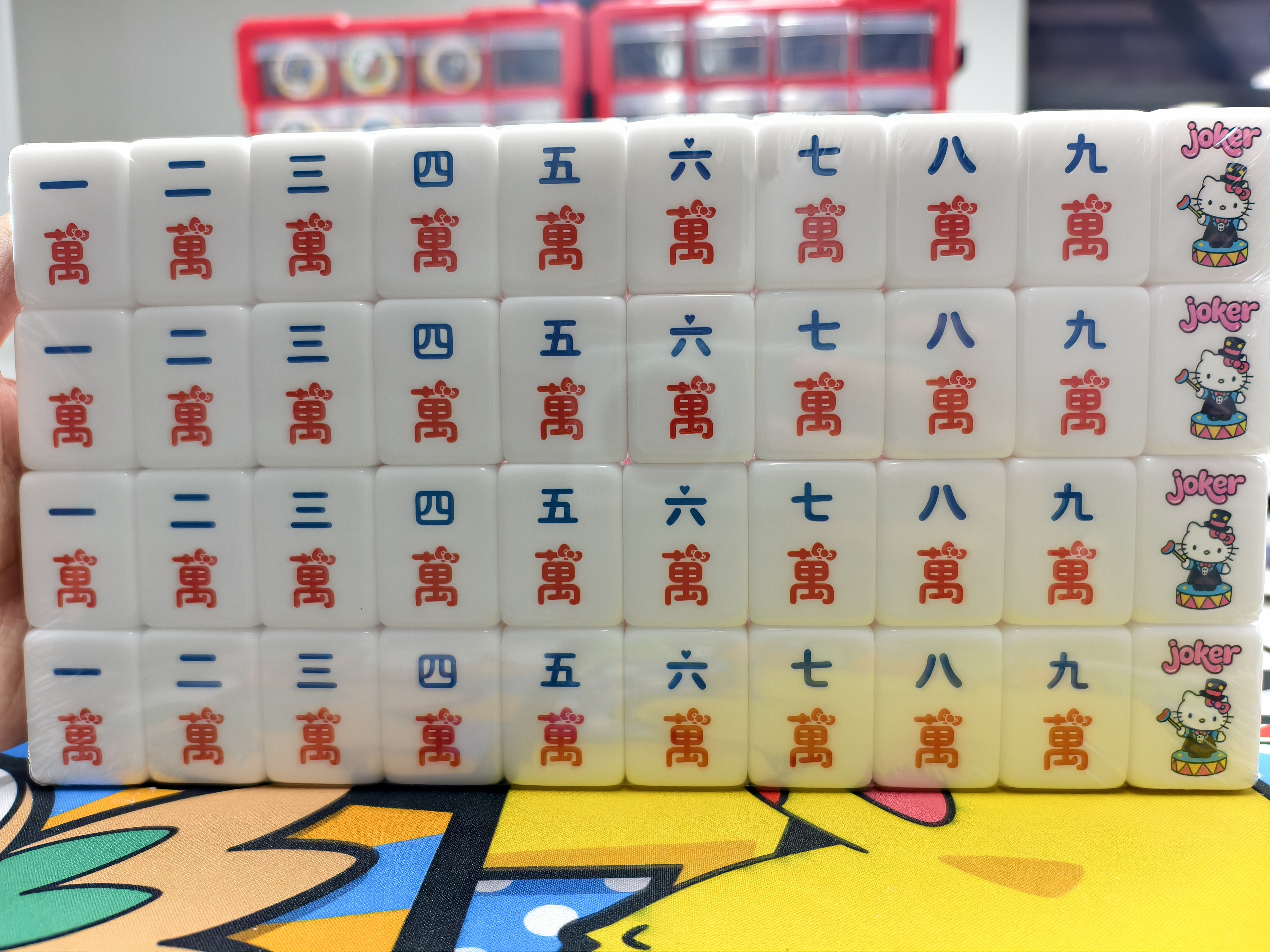 Hello Kitty Mahjong Tile Set ( 144 pcs )
