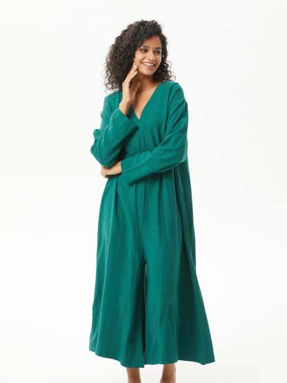 V-neck Long-Sleeved Jumpsuit