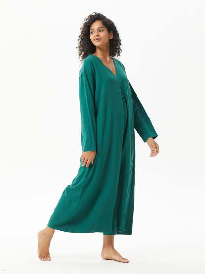 V-neck Long-Sleeved Jumpsuit