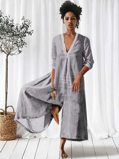 V-neck Long-Sleeved Jumpsuit