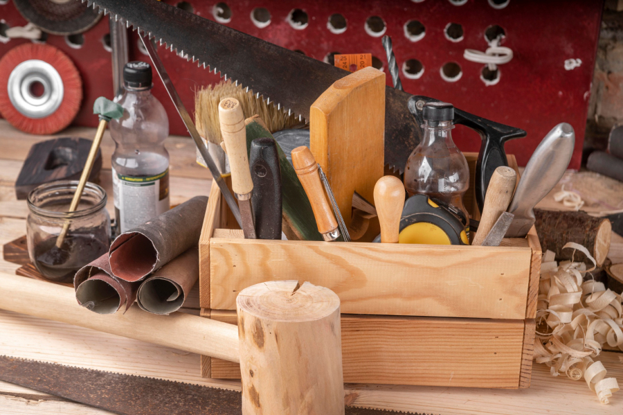 Essential Carpentry Tools List: A Complete Guide to Must-Have Woodwork ...