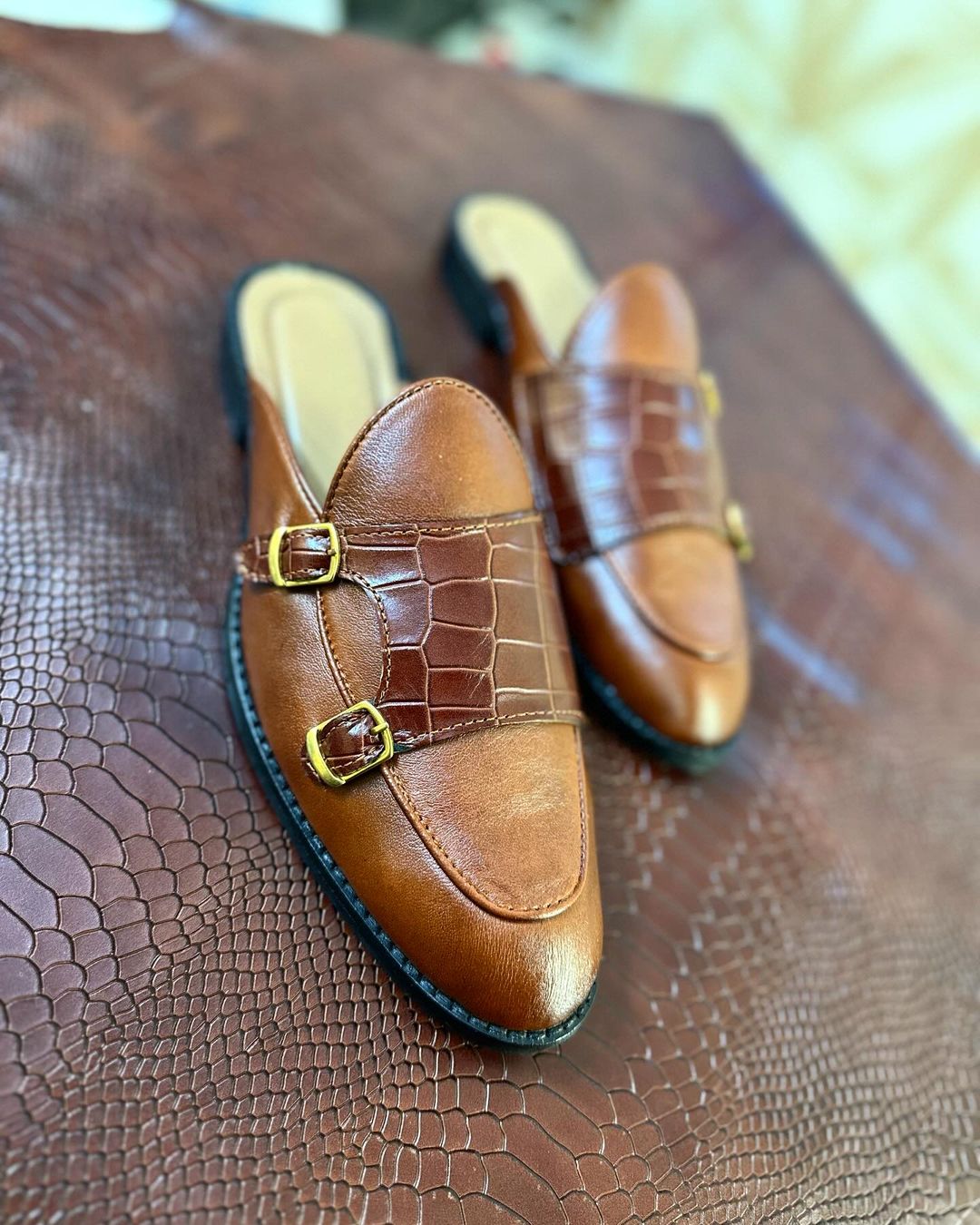 Brown Men's Mules And Clogs favorsall