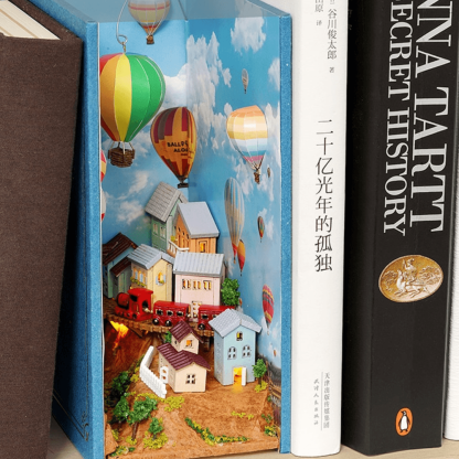 Hot Air Balloon & Journal of Venice Book Nook 3D Wooden Puzzle