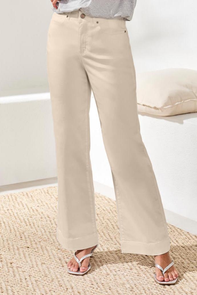 Comfort Stretch Fly Front Wide Leg Pant