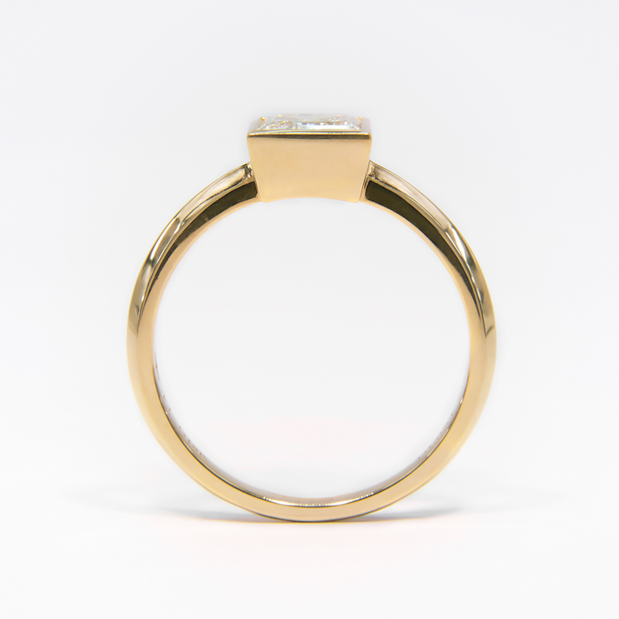 IGI Certified 18K Yellow Gold Princess Lab Grown Diamond Ring