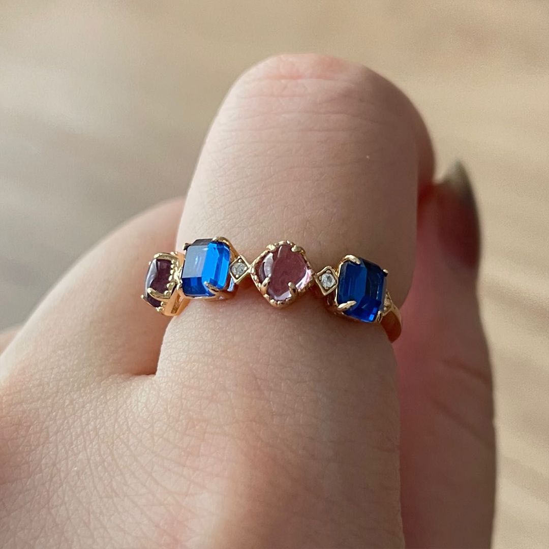 2-5 Family Birthstone Gift For Mom Ring