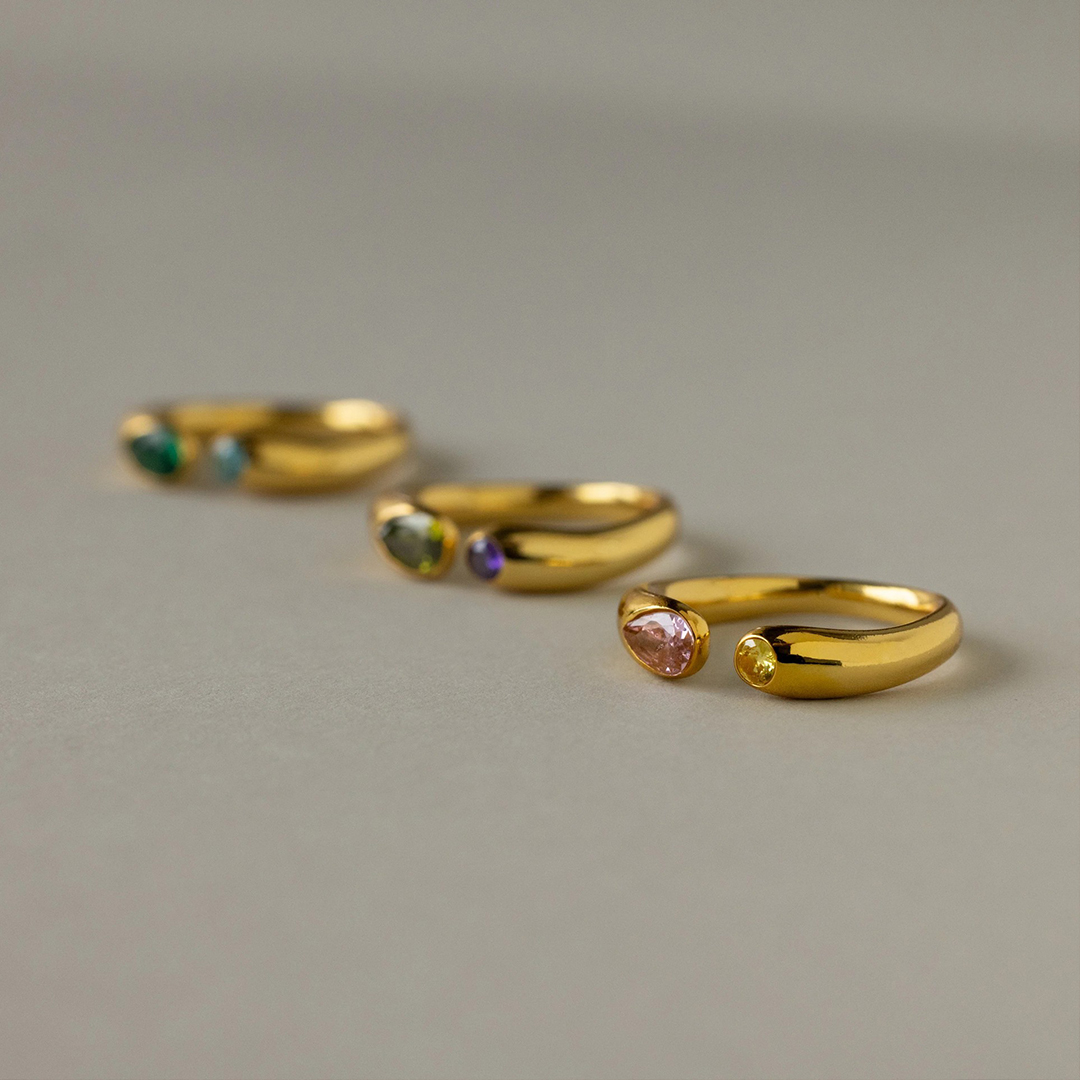 Personalized 1-2 Birthstones Soul Embrace Ring