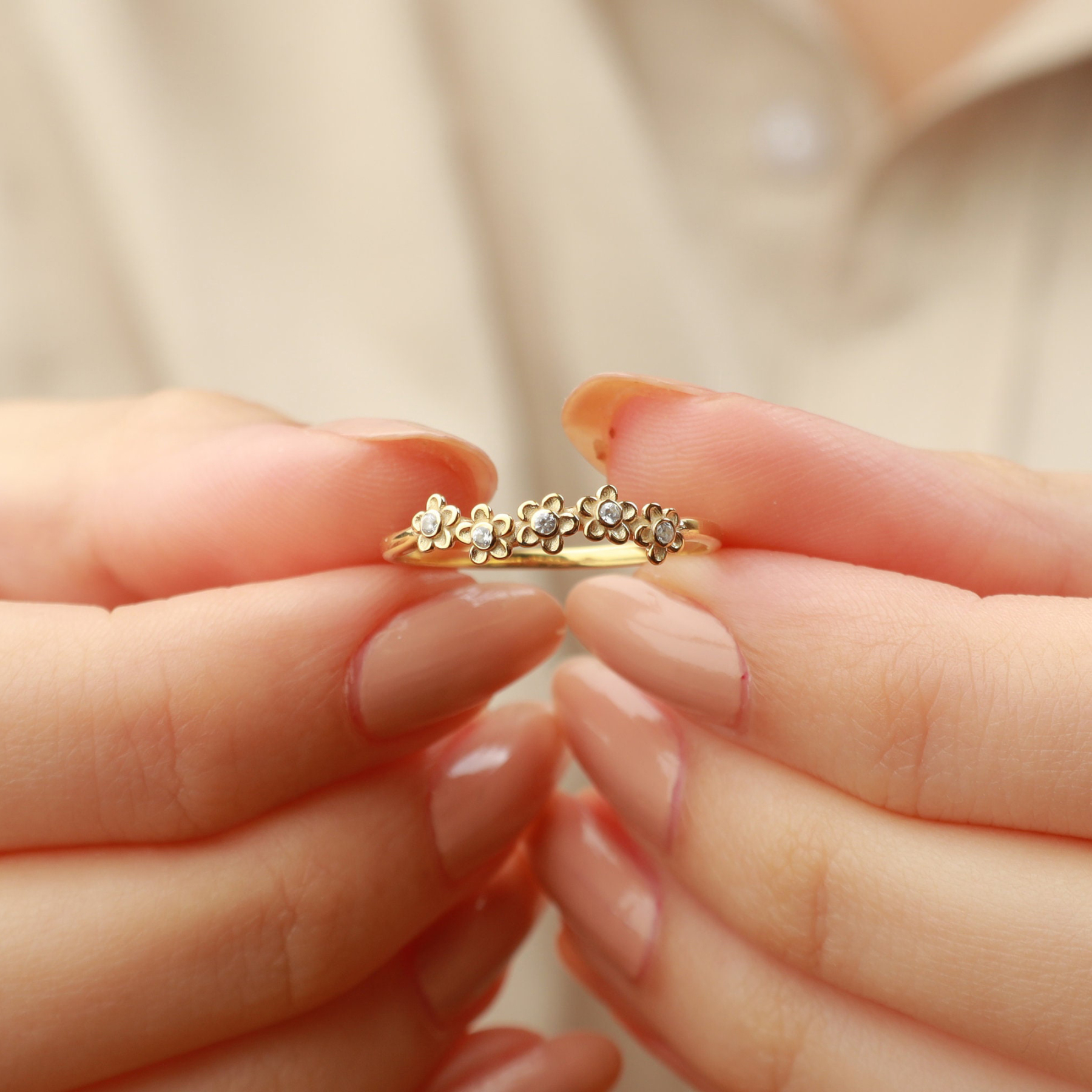 Custom 1-5 Birthstone Daisy Ring