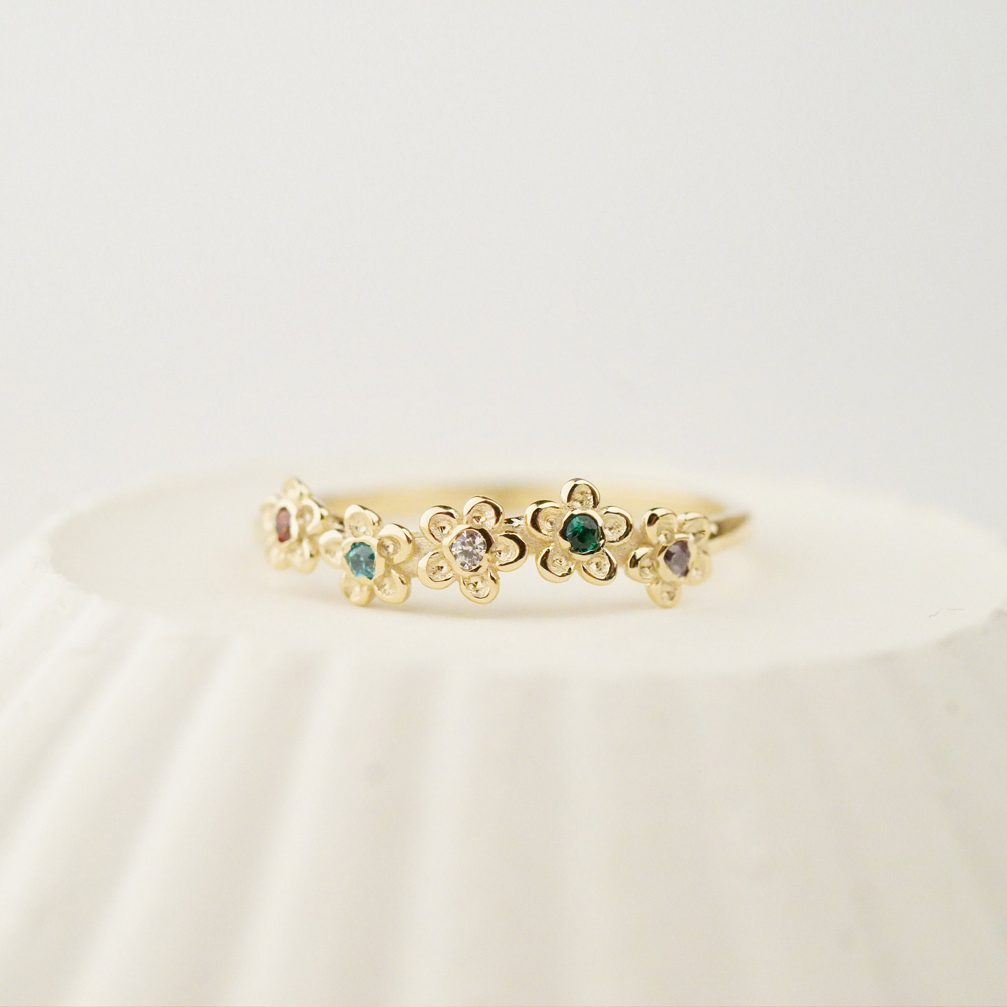 Custom 1-5 Birthstone Daisy Ring