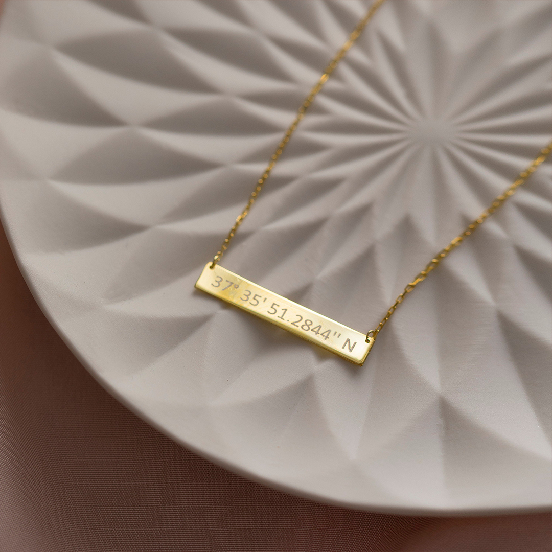 Personalized Meeting Point Necklace