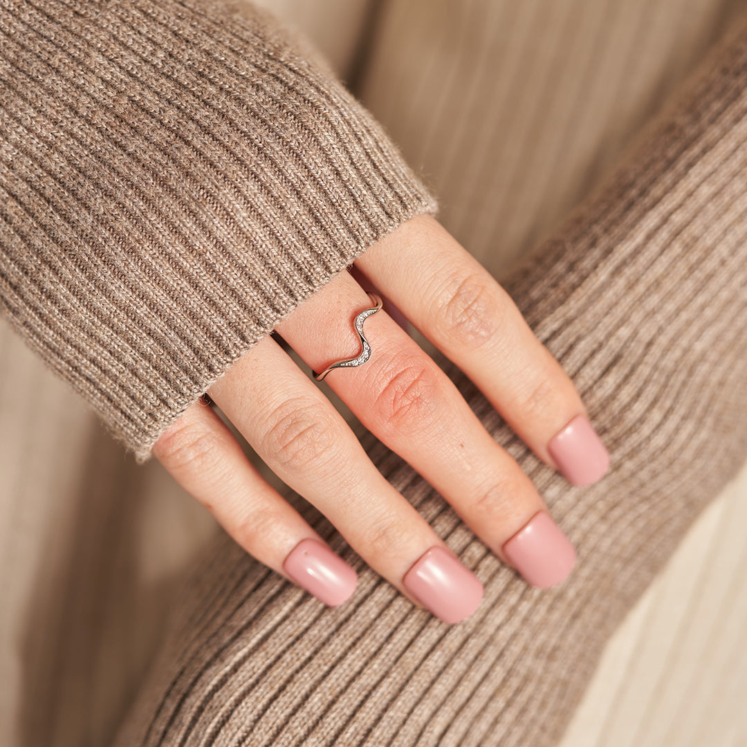 I'll Be With You Wave Ring