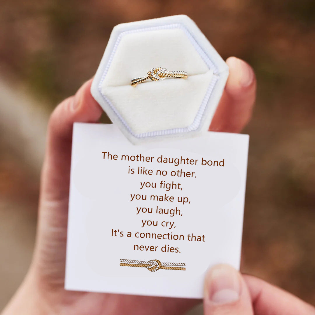 The Connection Between Mother&Daughter Never Dies Twist Ring