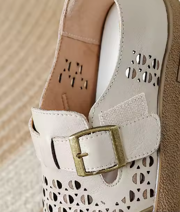 2025 NEW - Women's Hollow Soft Leather Breathable Moccasin Lafers