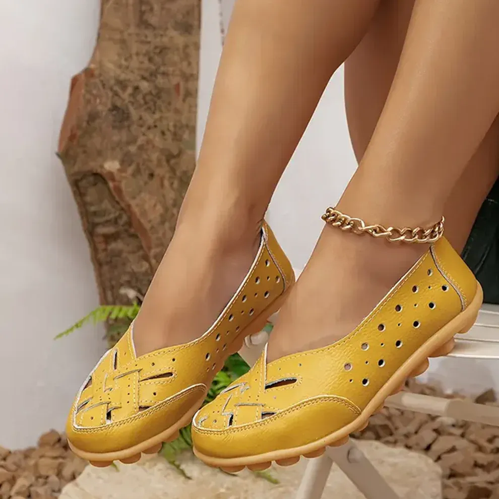 Comfyfleek Wide Toe Box & Wide Size Leather Moccasin - Basic Colors