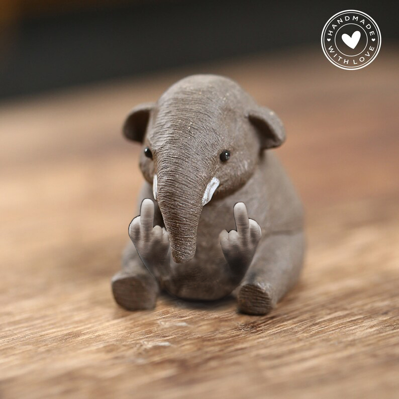 🤣Middle Finger Elephant🐘
