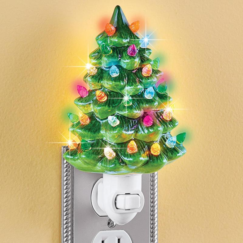 ✨Multicolor Bulbs & 360 Degree Swivel Plug Green Christmas Tree Night Light✨
