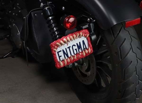 🔥BUY 2 GET 1 FREE-Last Day🔥Creature teeth license plate🤩