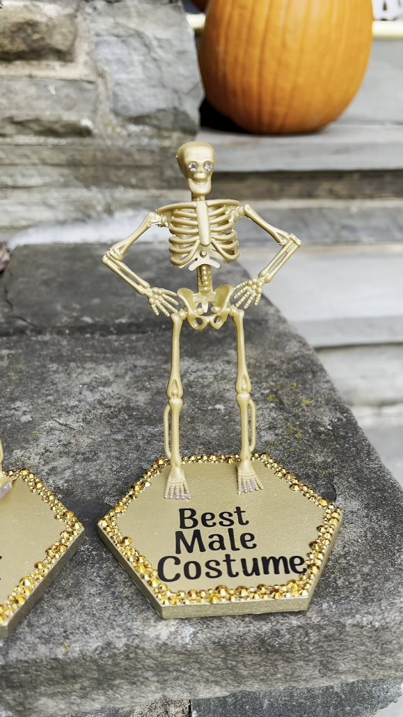 🔥Last Day Sale-💀🏆Halloween Best Costume Skeleton Trophy