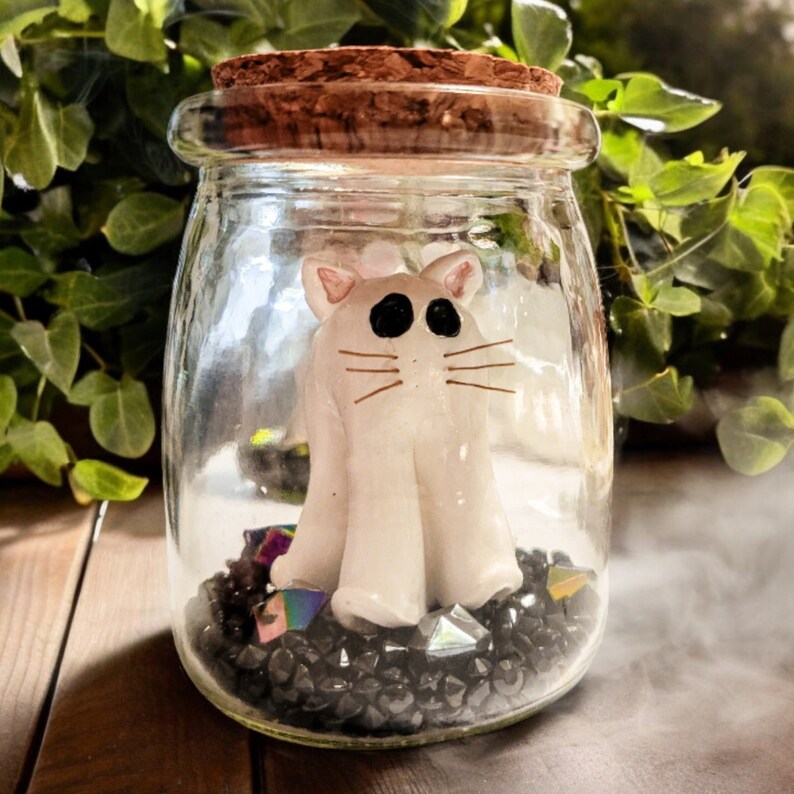 Adopt-a-Ghost in a Jar: Spooky & Sweet Halloween Decor