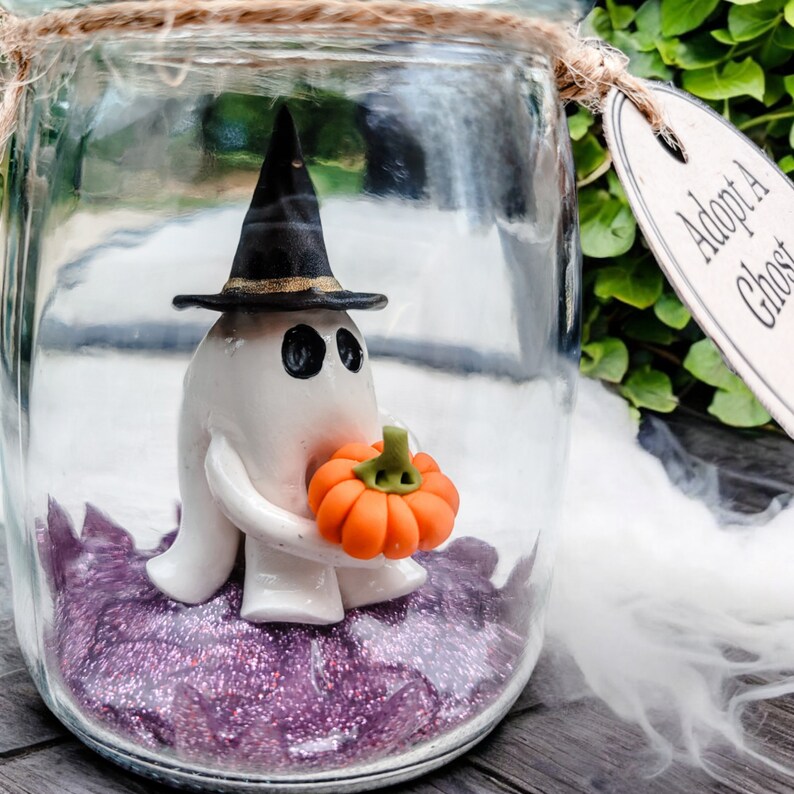Adopt-a-Ghost in a Jar: Spooky & Sweet Halloween Decor