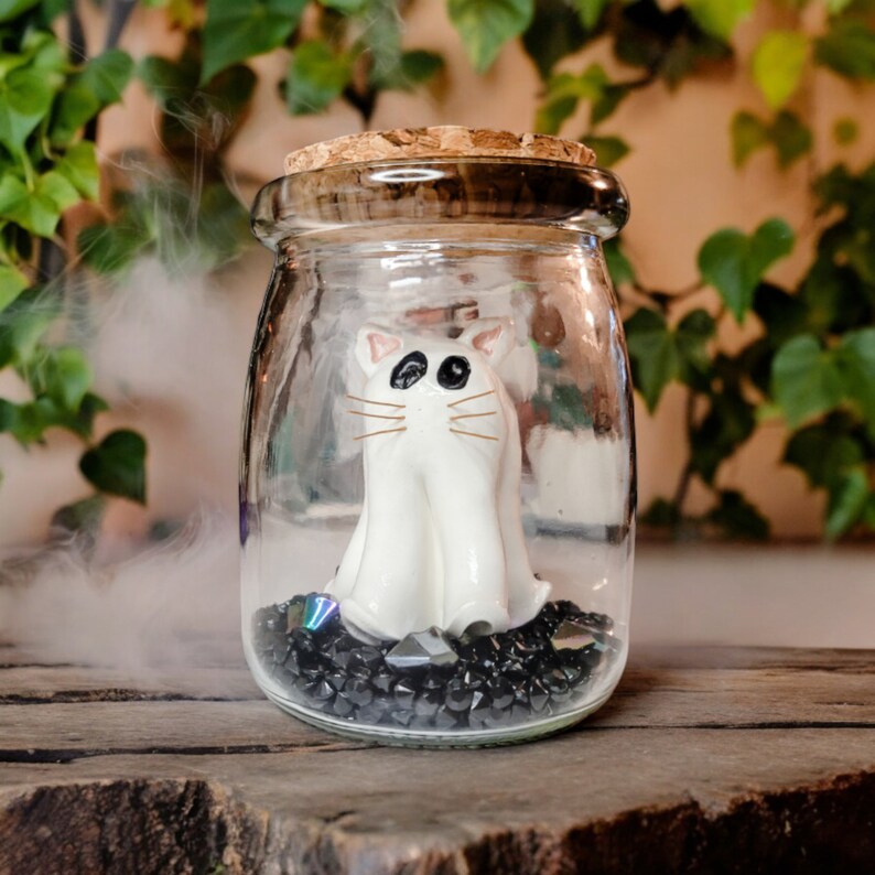 Adopt-a-Ghost in a Jar: Spooky & Sweet Halloween Decor