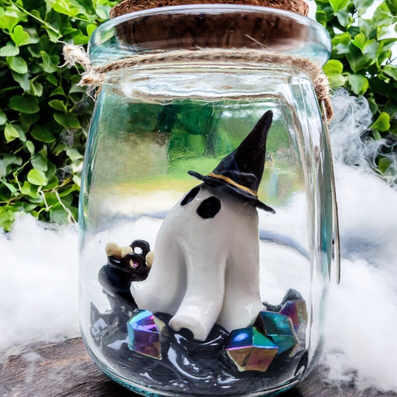 Adopt-a-Ghost in a Jar: Spooky & Sweet Halloween Decor