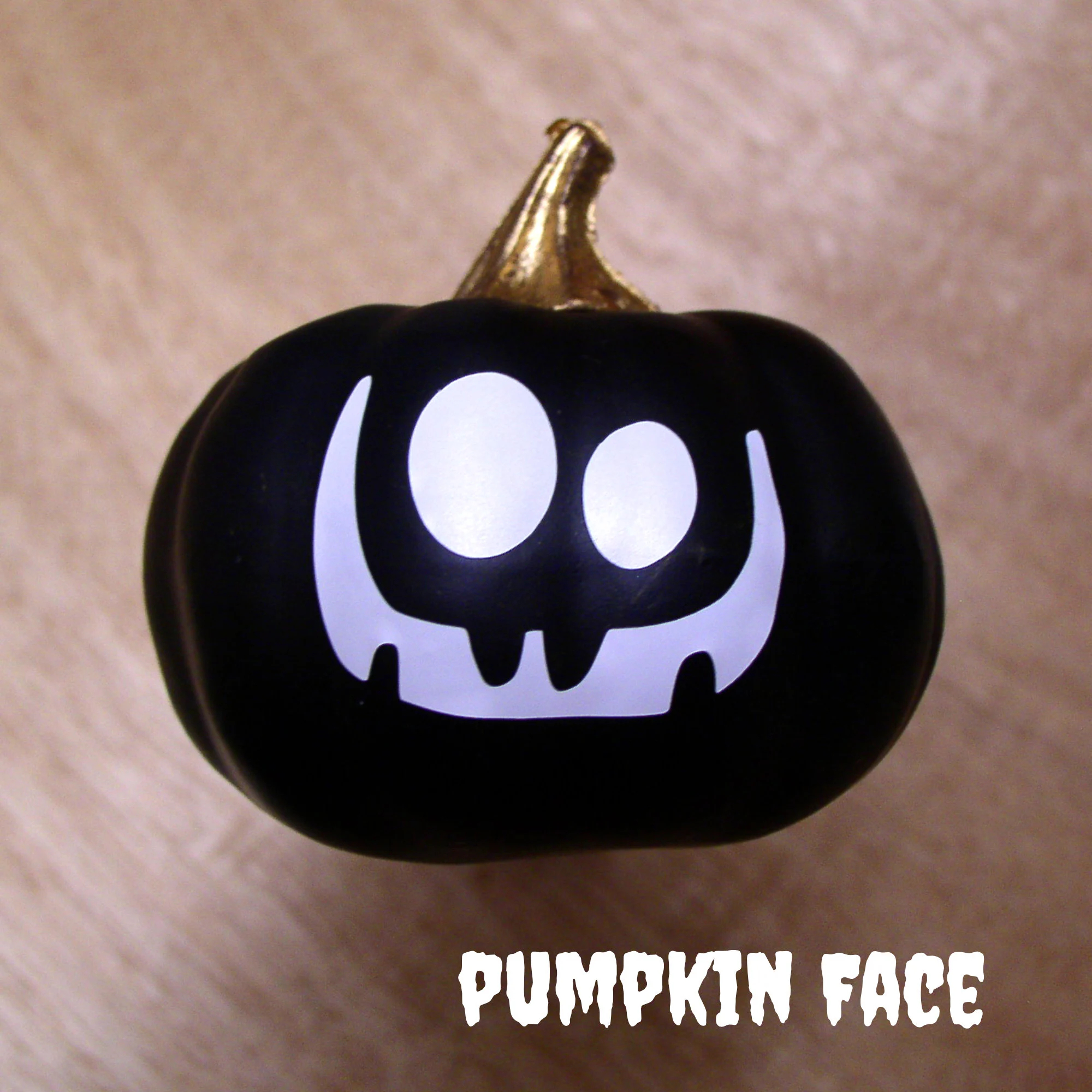 Handmade Halloween Spoof Pumpkin Decoration