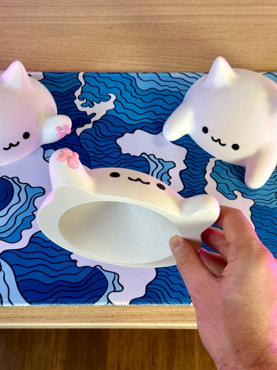 Kawaii Desk Cat- Adorable Desk Decor