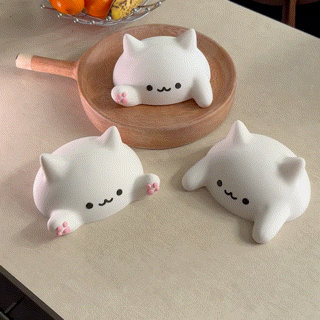 Kawaii Desk Cat- Adorable Desk Decor