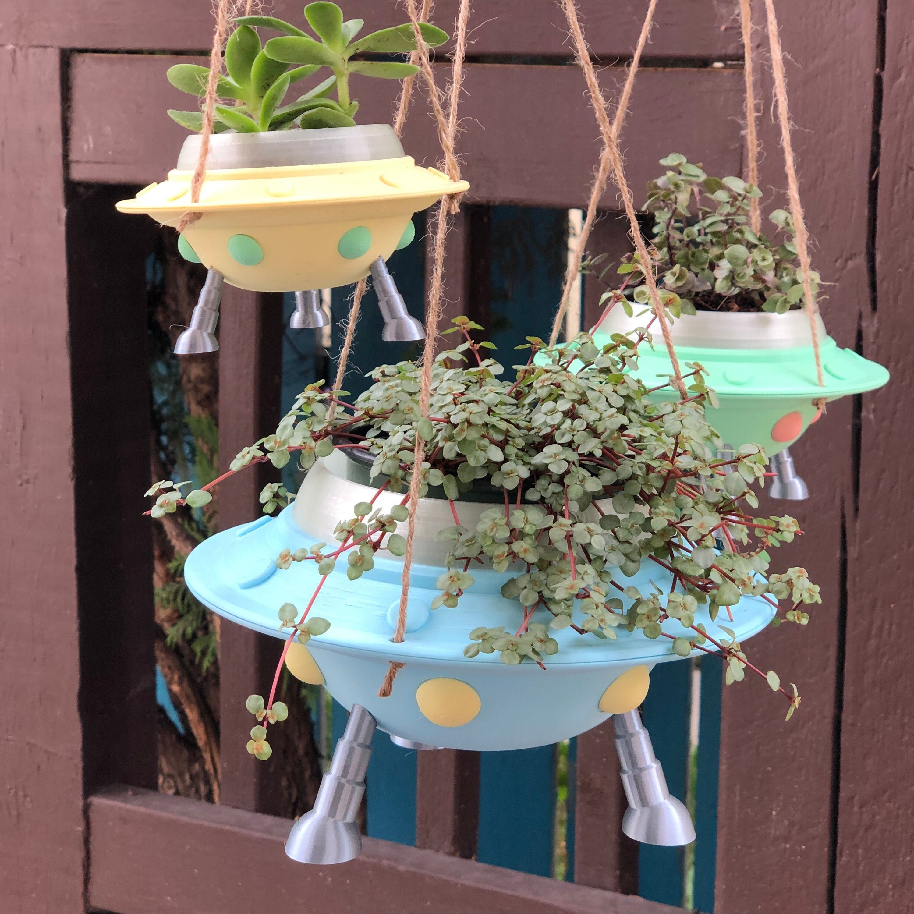 UFO Hanging Planter 