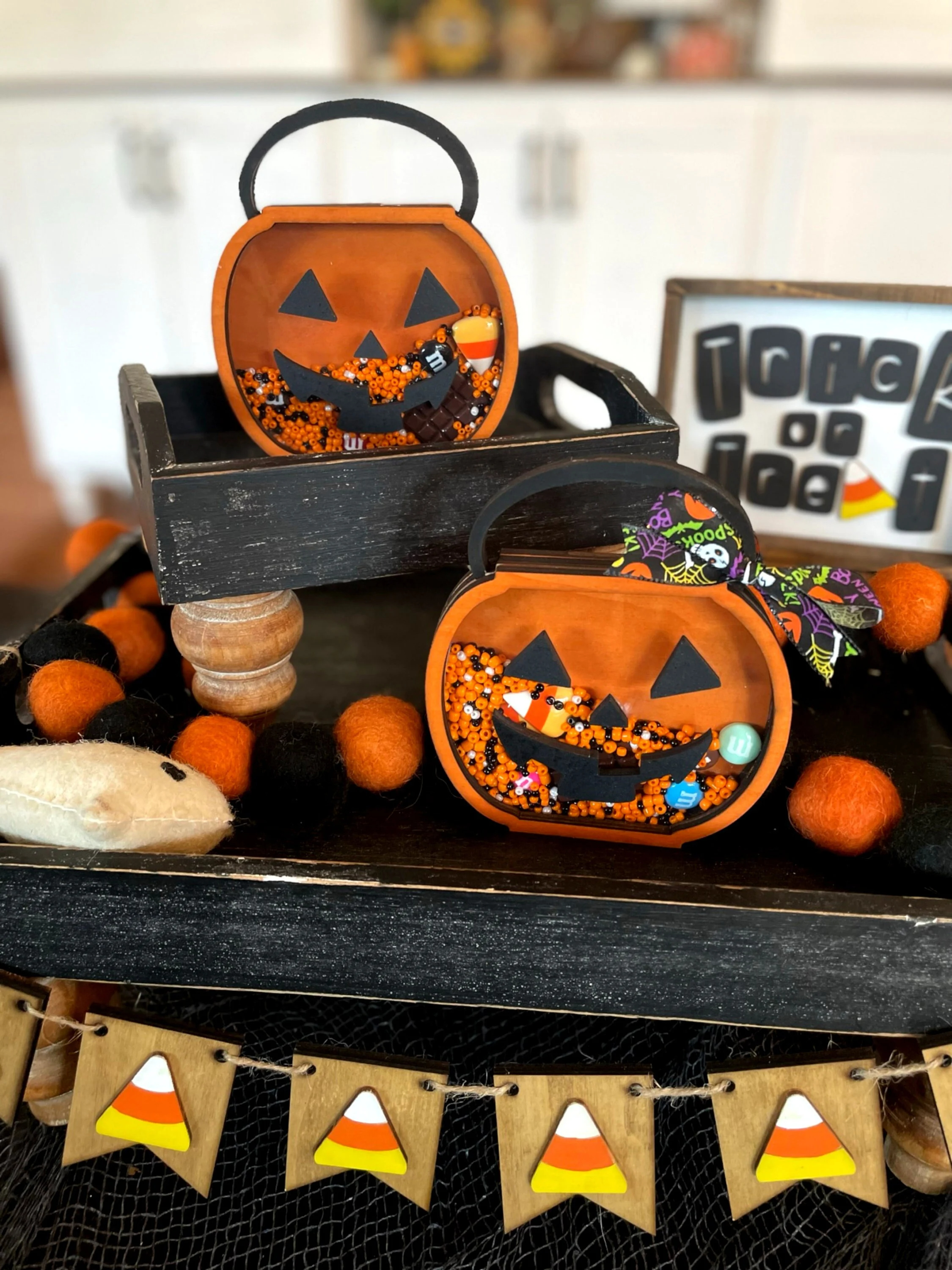 Halloween Wooden Pumpkin Candy Shaker