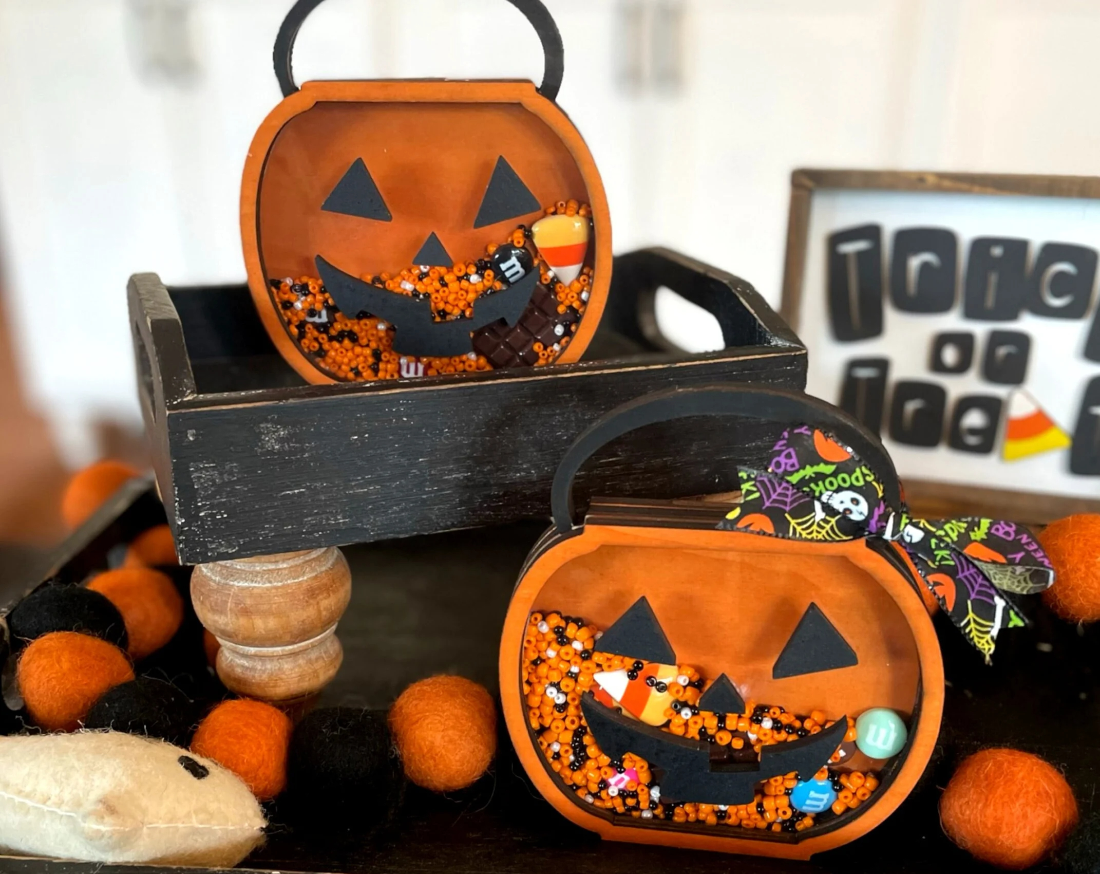 Halloween Wooden Pumpkin Candy Shaker
