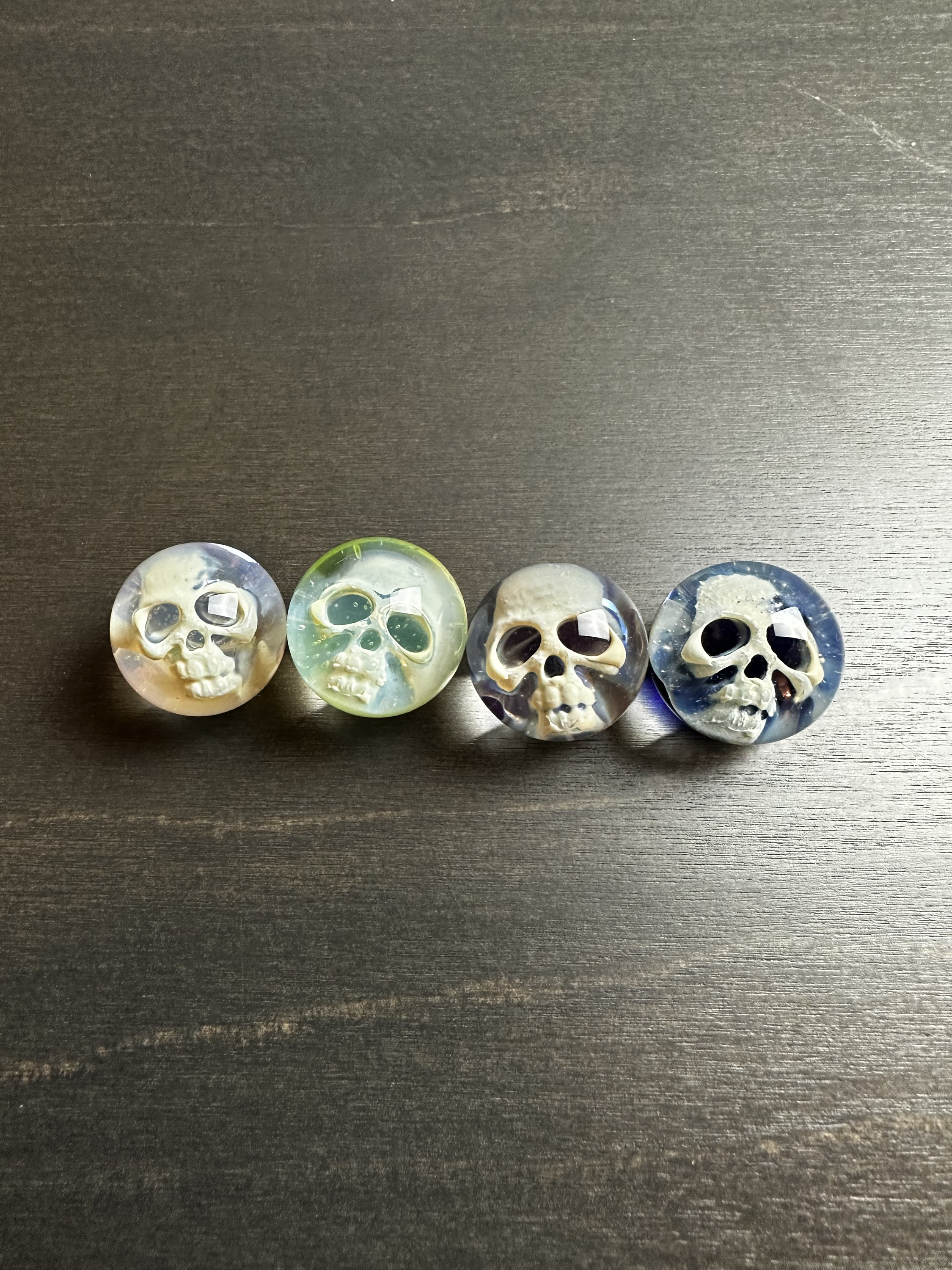 Hologram Skull Marble  