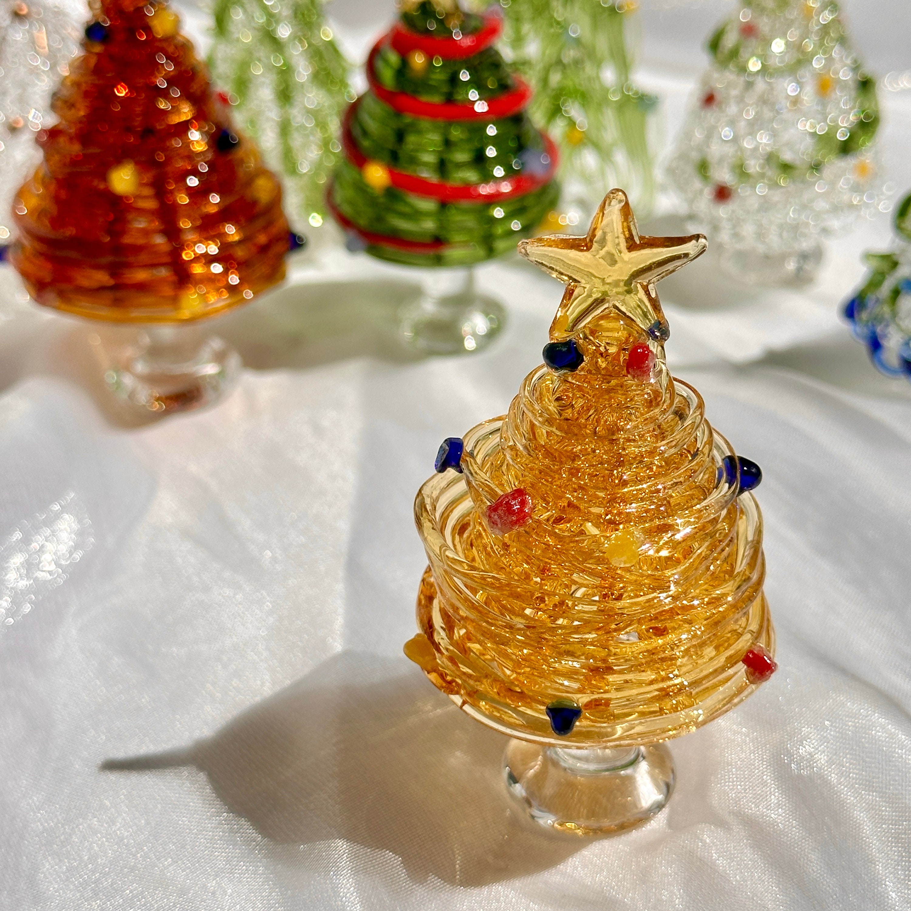 ✨ Handmade Glass Christmas Tree Statue ✨