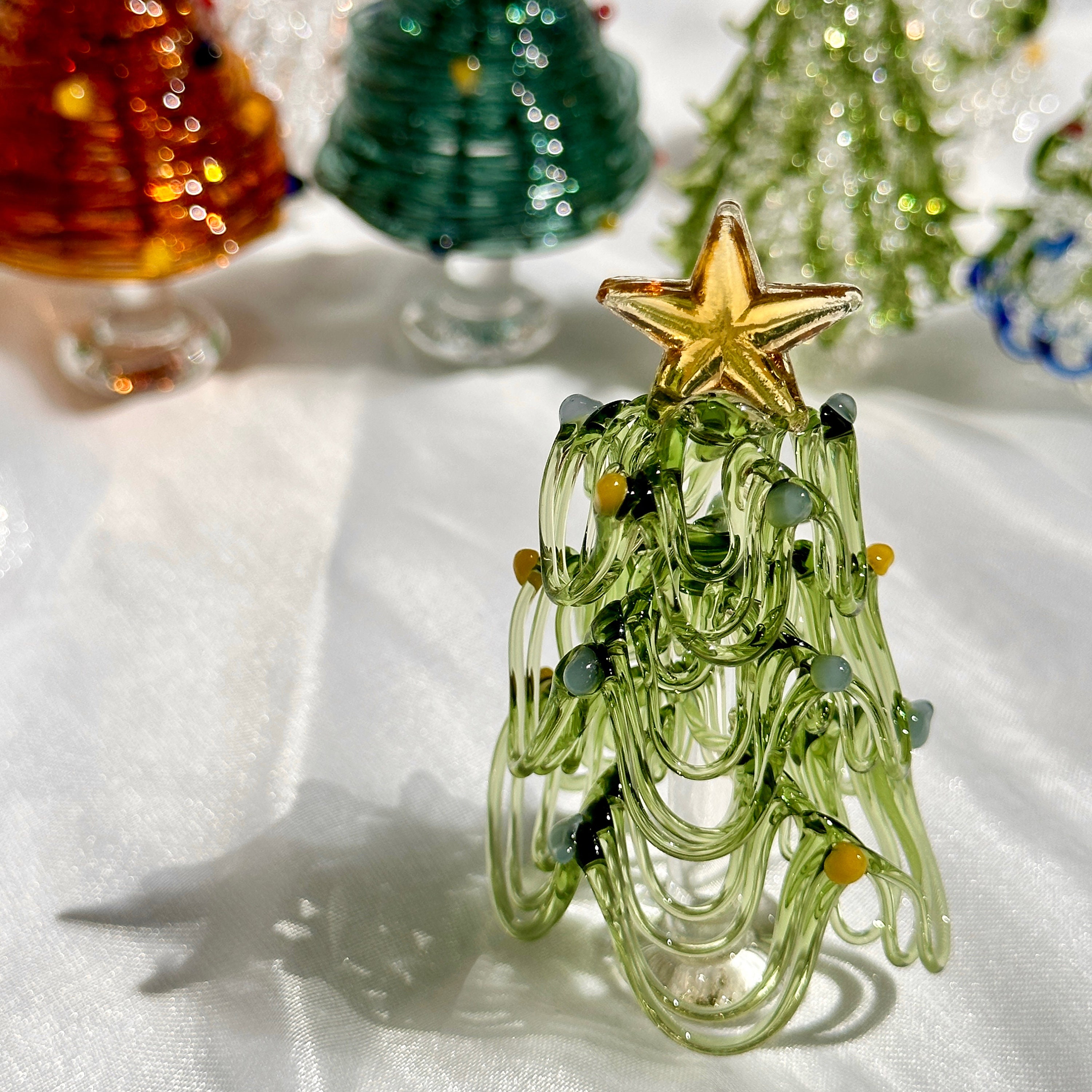 ✨ Handmade Glass Christmas Tree Statue ✨