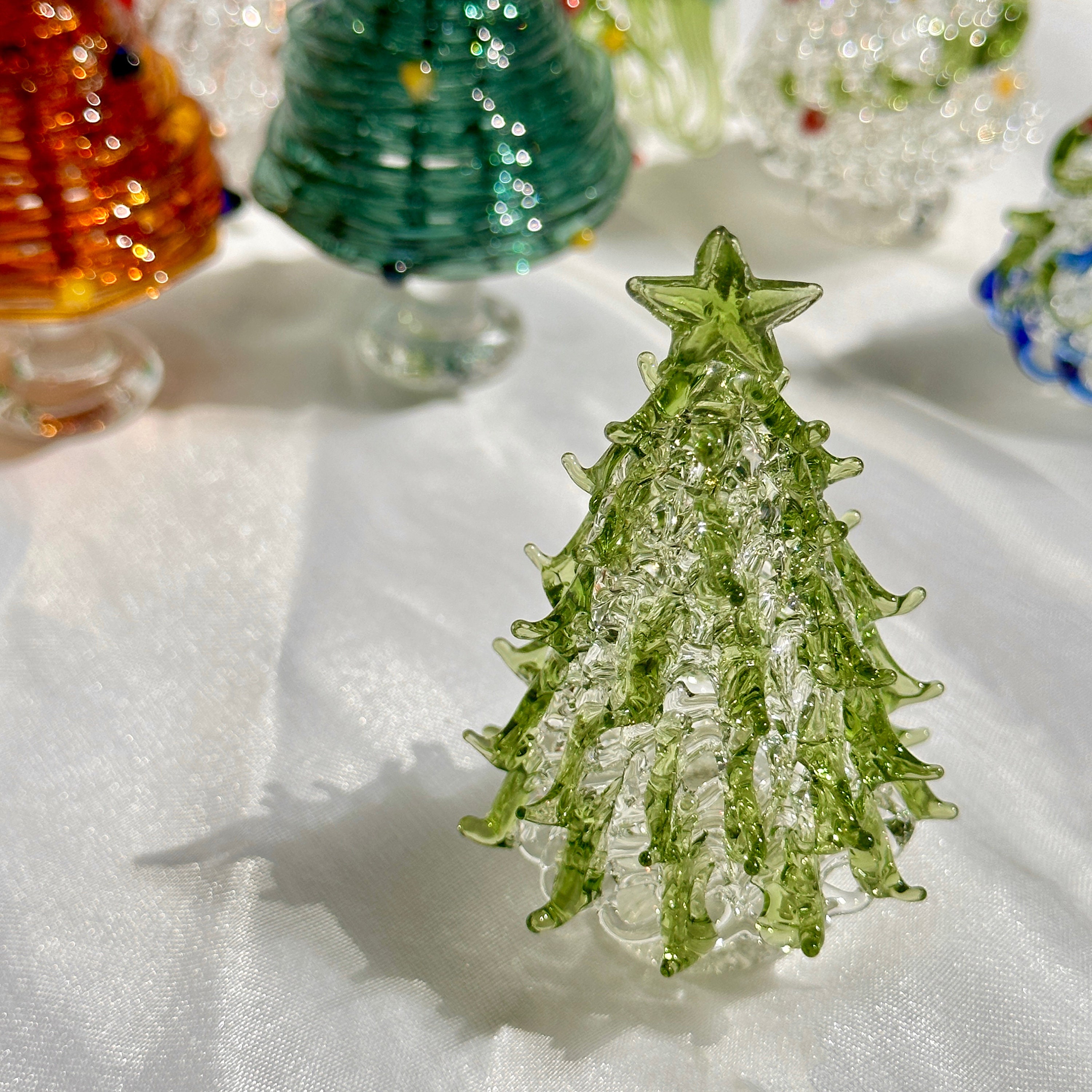 ✨ Handmade Glass Christmas Tree Statue ✨