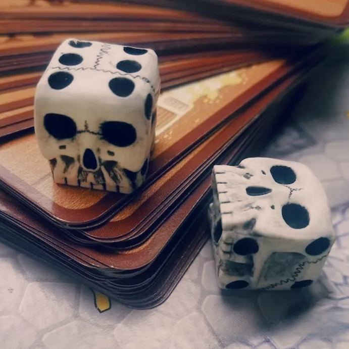 🎲White Skull Dice for Casual Parties and Board Games