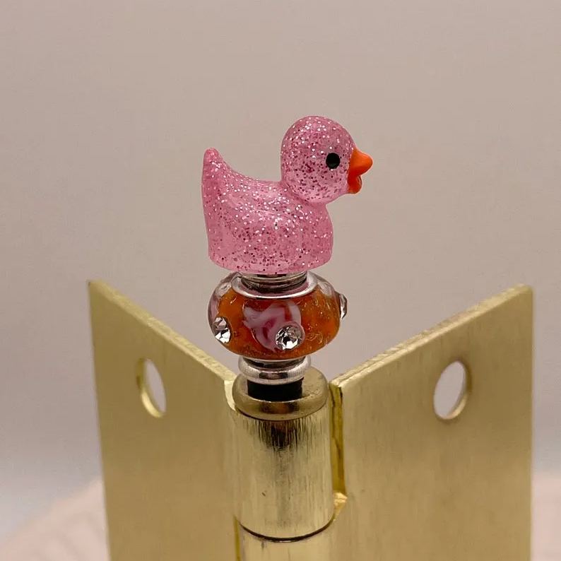 Magnetic Glitter Duck Hinge Topper
