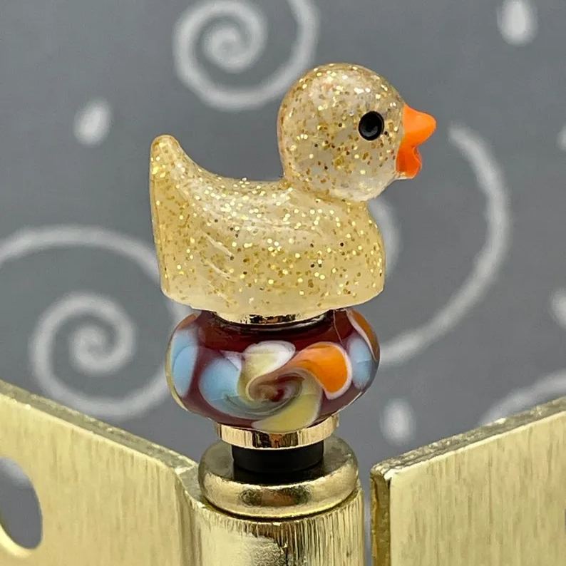 Magnetic Glitter Duck Hinge Topper