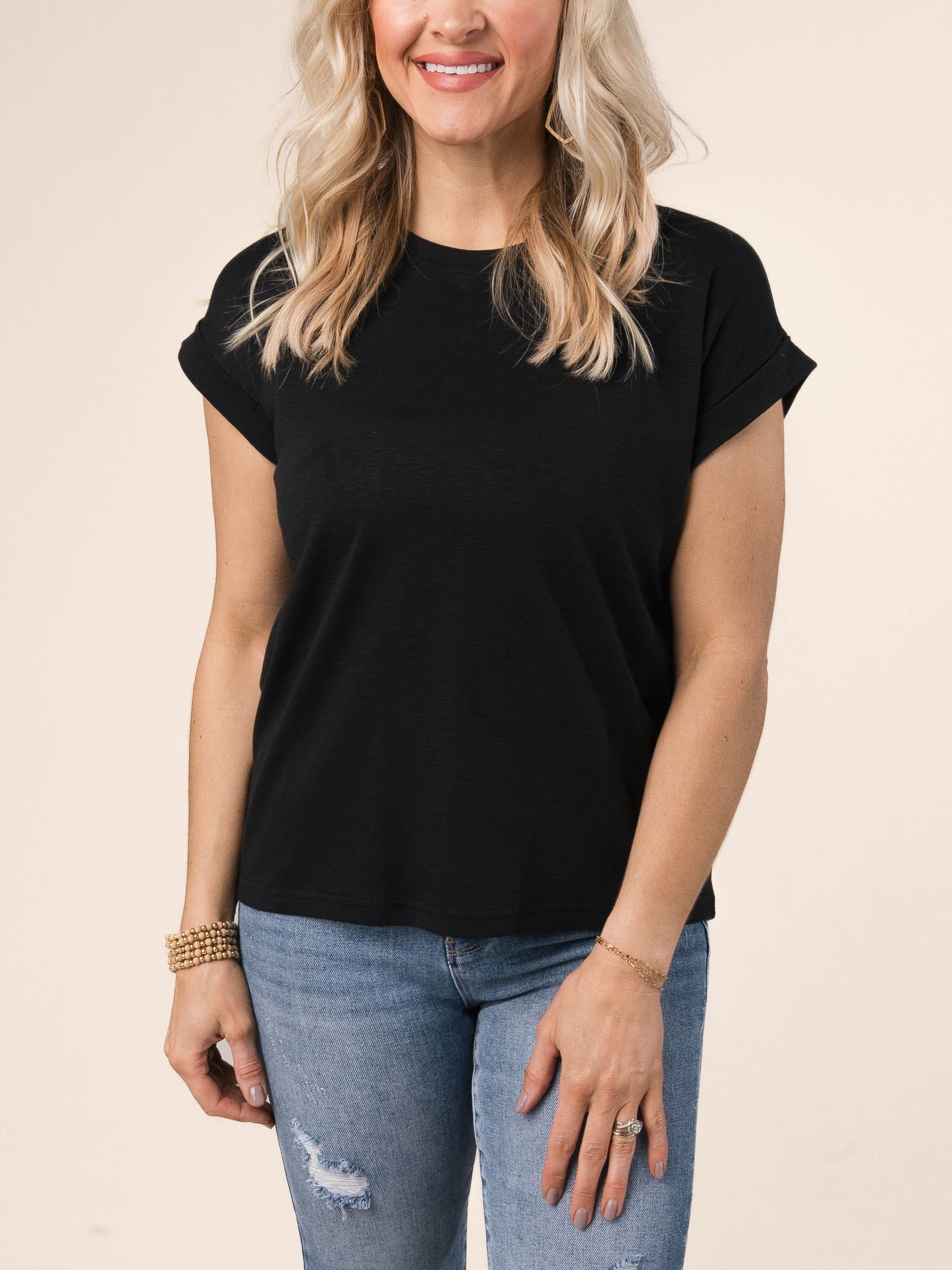 Women's Crew Neck Knit Rolled Cuff Short Sleeve Basic Tee