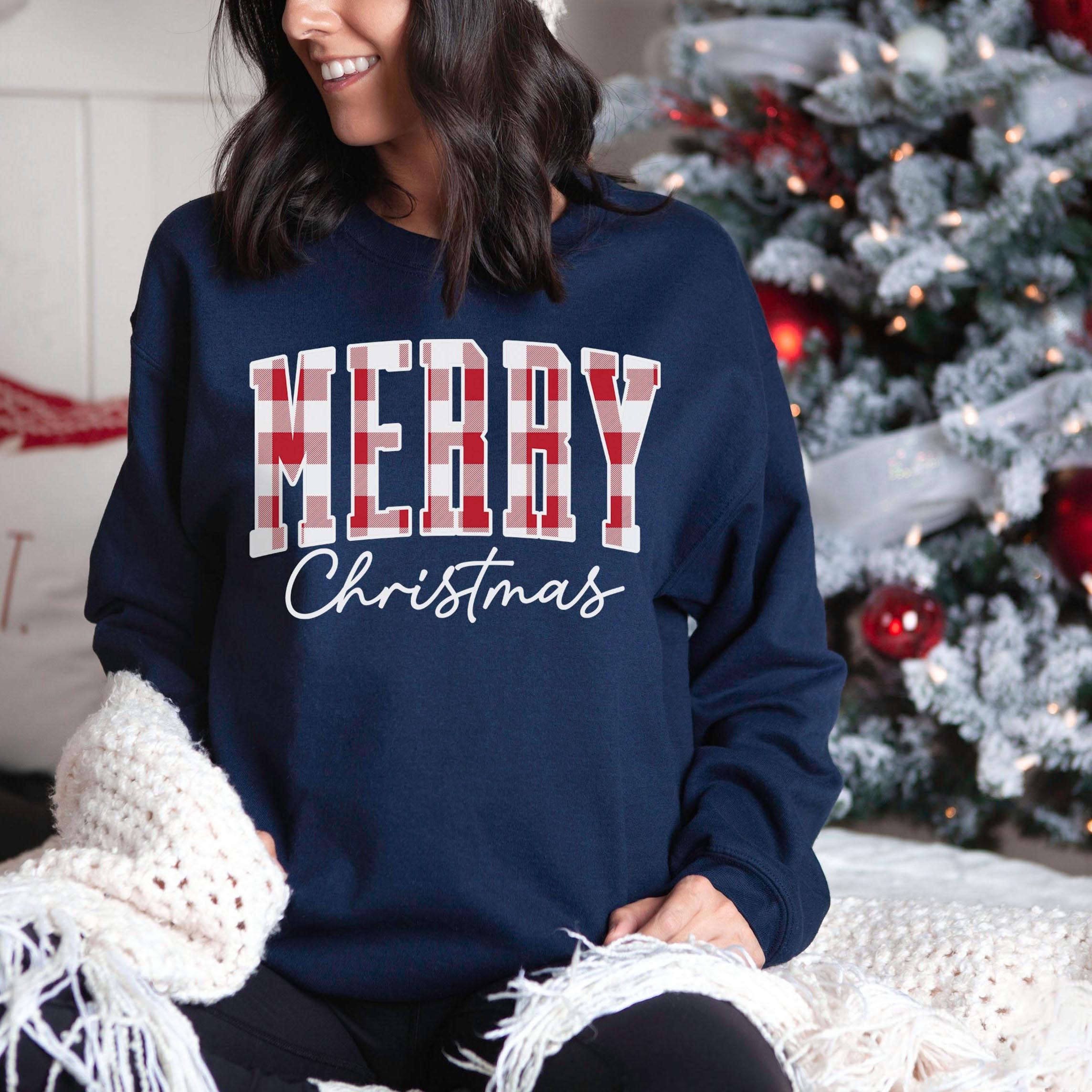 “Merry Christmas” Plaid Graphic Sweatshirt