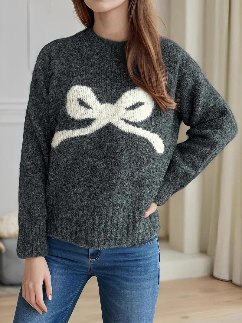 Women's Round Neck Playful Bow Knit Sweater