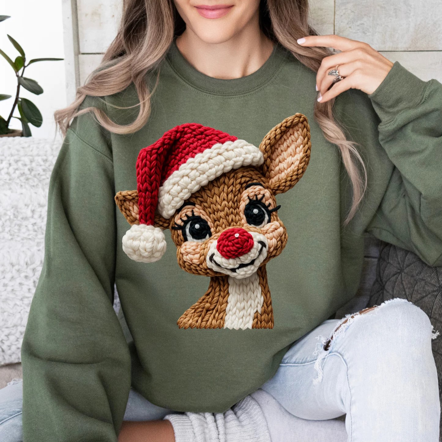 Red-Nosed Reindeer Santa Hat Print Christmas Sweatshirt