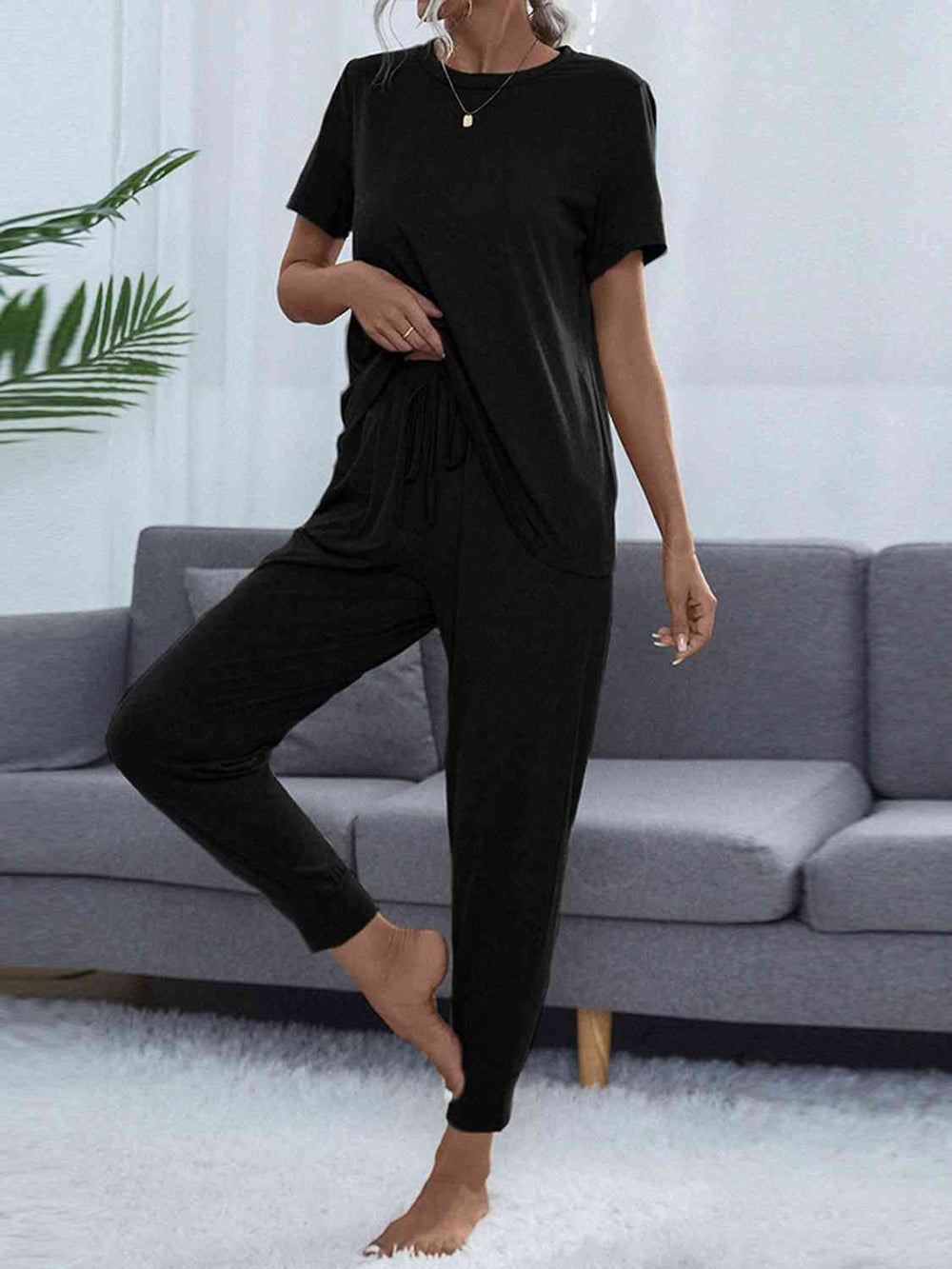 Women's Round Neck Short Sleeve Top and Pants Set