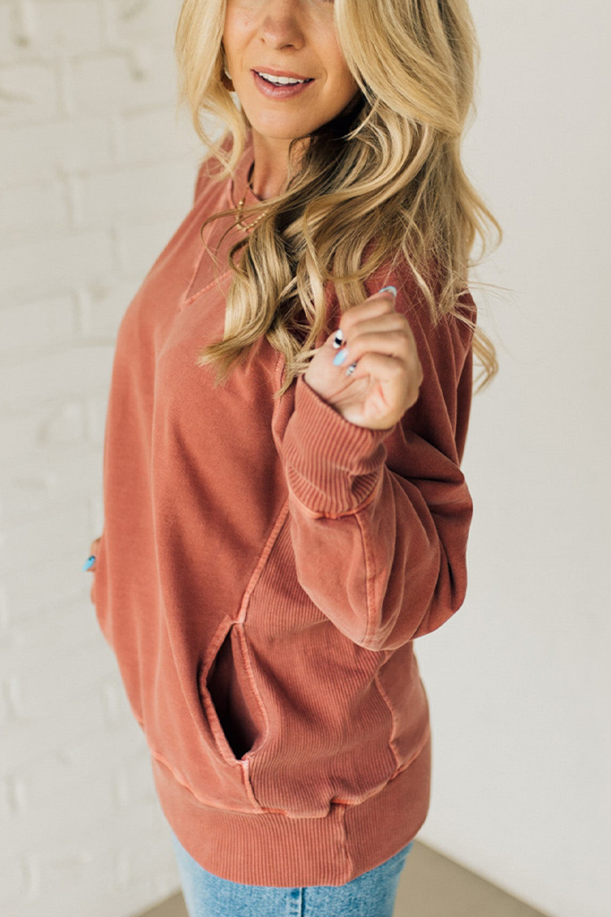Ribbed Accent Pocketed Pullover