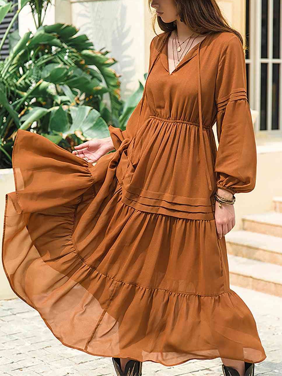 Women‘s Flowy Lantern Sleeve Ruffle Hem Tiered Midi Dress