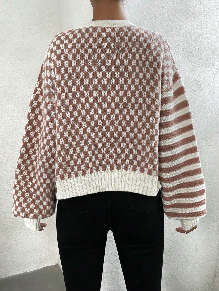 Women's Checker Plaid Striped Pattern Button Up V Neck Cardigan