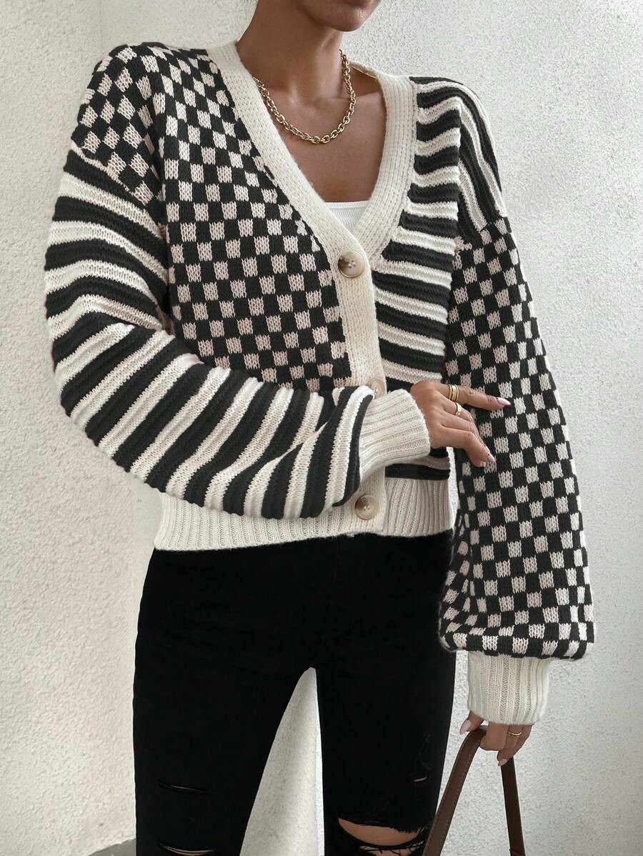 Women's Checker Plaid Striped Pattern Button Up V Neck Cardigan